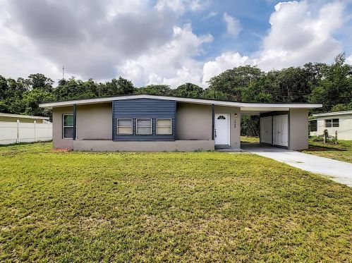 1520 Kings Ct, Titusville FL  32780-4428 exterior