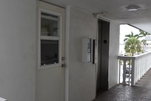 112 Doolen Ct, West Palm Beach, FL 33408-5606