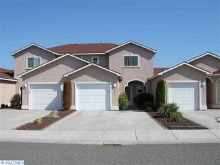 9903 Vincenzo Dr, Pasco, WA 99301-6662
