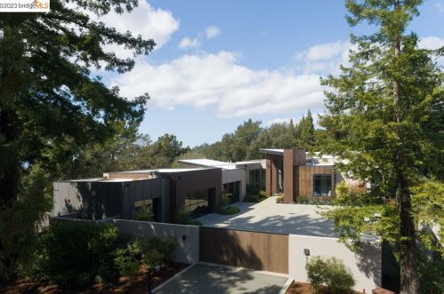 5728 Balmoral Dr, Oakland, CA 94619-2402