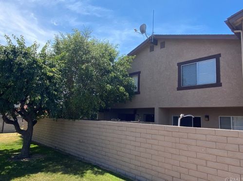 8630 Elburg St, Paramount, CA