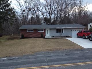 1635 Old Trl Rd, Etters PA  17319-9128 exterior