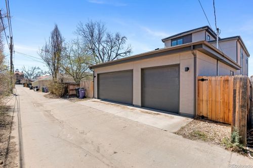 1140 Cook St, Denver CO 80205-5010 exterior