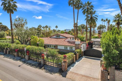 367 Tamarisk Rd, Palm Springs, CA 92262-5727