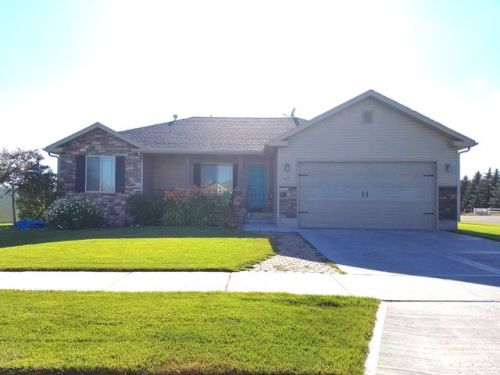 342 Oaktrail Dr, Rexburg, ID 83440-2575