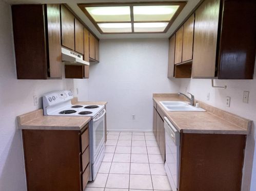 6412 Benning St, Citrus Heights CA  95662-4261 exterior