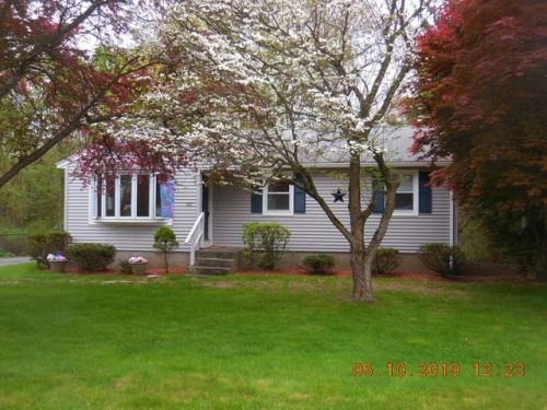 101 Shoemaker Ln, Agawam, MA 01001-3613