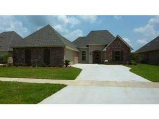 9077 Highland Oaks Ave, Zachary, LA 70791-7466