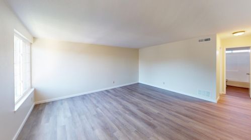 246 Cresta Vista Way, San Jose CA  95119-1509 exterior