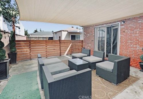 1517 Harding St, Long Beach CA  90805-3662 exterior