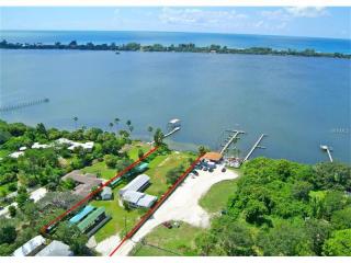 131 Bayview Dr, Osprey FL  34229-9570 exterior