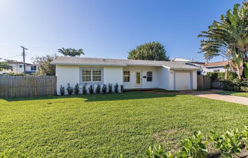 336 Russlyn Dr, West Palm Beach, FL 33405-2924