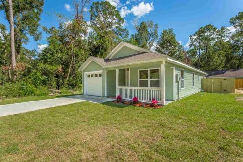 21 Navajo Trl, Crawfordville, FL 32327-2778