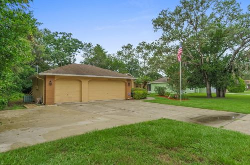 6410 Jamaica Rd, Brooksville, FL 34606-4118