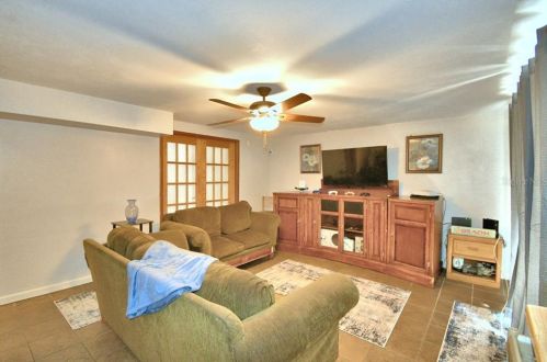 1221 Edgewater Dr, Lakeland FL  33805-4700 exterior