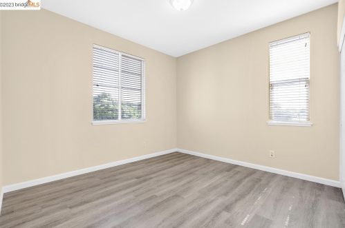 23 Elijah Ct, West Pittsburg CA  94565-2748 exterior