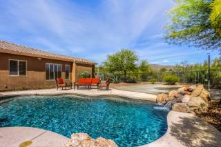 3006 Keller Dr, Phoenix, AZ 85086-1571