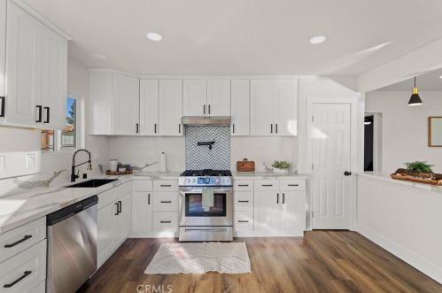 734 Massachusetts Ave, Beaumont CA  92223-2535 exterior