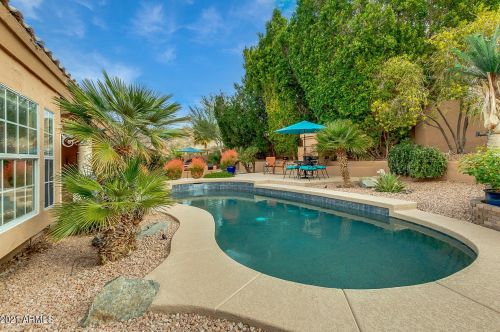 15257 18th St, Phoenix AZ 85022-5038 exterior