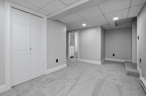 166 Pound Rd, Cumberland RI  02864-2706 exterior