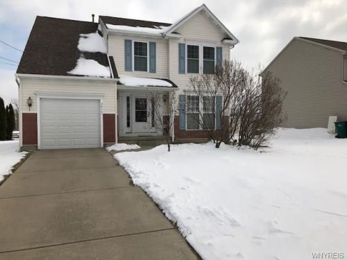 3613 Blair Ct, Buffalo, NY 14219-2538