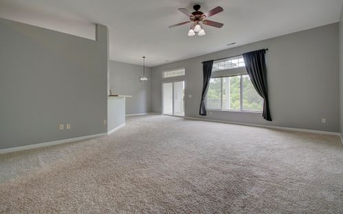 558 Rivers Breeze Dr, Covington, KY 41016-1704