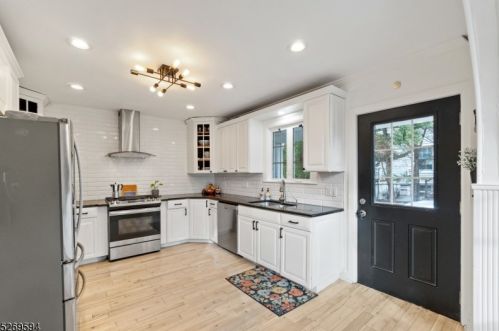 303 Nutley Ave, Nutley NJ  07110-2435 exterior