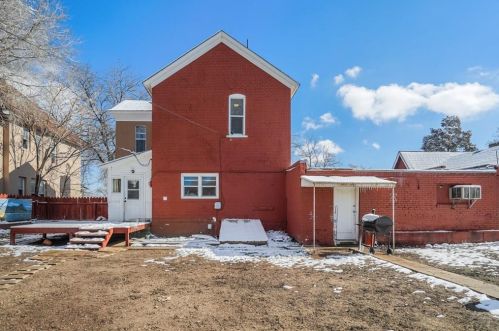 1031 Lake Ave, Pueblo CO 81004-2846 exterior