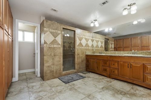 16060 Lenel Ct, Riverside CA  92504-5817 exterior