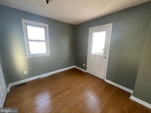 931 Center Ave, Gloucester NJ  08031-1610 exterior