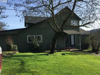 13908 Lookingglass Rd, Winston, OR 97496-4507