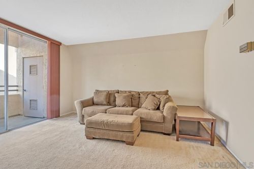 3941 Nobel Dr, San Diego, CA 92122-5723