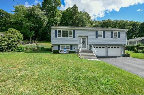 82 Andrasko Rd, Beacon Falls, CT 06403-4909