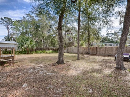 17320 65th Ln, Ocklawaha FL  32179-3220 exterior