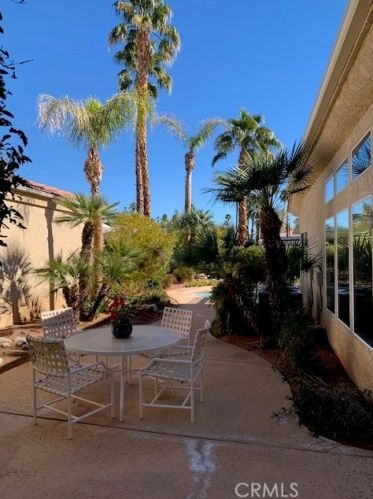 1 Novato Ter, Rancho Mirage CA  92270-4818 exterior