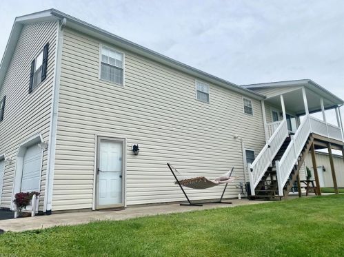 6600 Old Stagecoach Rd, Frazeysburg, OH 43822-9390