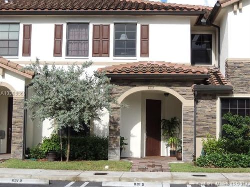 8915 35th Ave, Hialeah, FL 33018