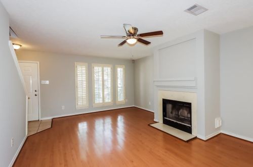 5526 Deer Timbers Trl, Humble TX  77346-1227 exterior