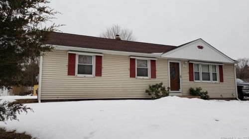 52 Stevens St, Bristol, CT 06010-2717
