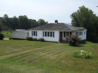 1905 Jamestown Rd, Morganton, NC 28655-8445