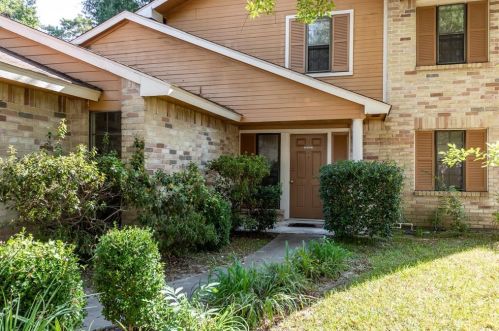 19902 Moonriver Dr, Humble, TX 77338-1823