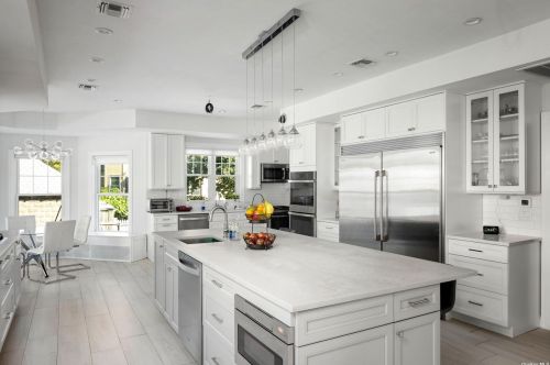 485 Albemarle Rd, Cedarhurst NY  11516-1228 exterior