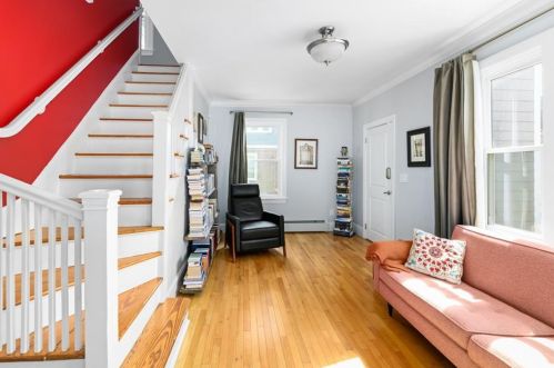 170 Irving Ave, Providence, RI 02906-5407