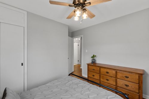 2886 94th St, Milwaukee WI  53227-3304 exterior