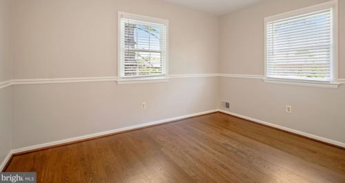6434 Deepford St, Springfield VA  22150-1219 exterior
