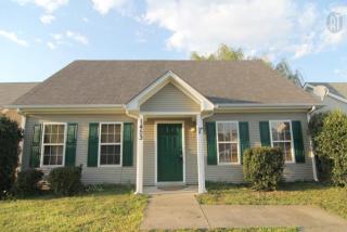 1453 Rochester Dr, Murfreesboro TN  37130-1994 exterior