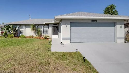 2208 14th Ave, Cape Coral, FL 33909-4469