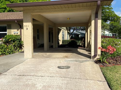 501 Finsbury Cir, Ruskin, FL 33573-6326