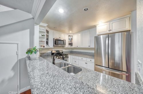 12223 Foster Rd, Norwalk CA  90650-8714 exterior