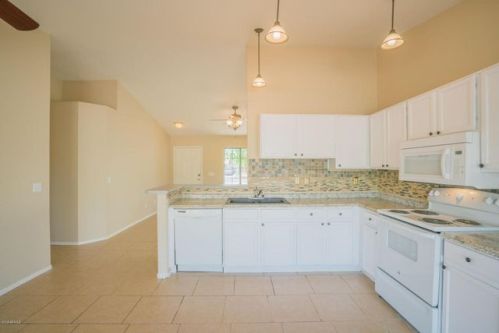 16555 Cumbie Ln, Sun City, AZ 85378-3644